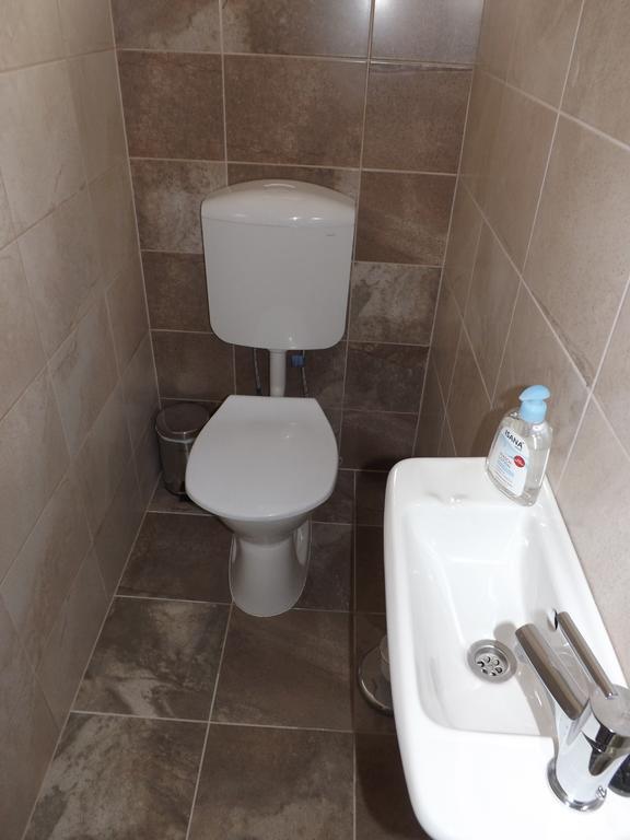 Fagyoengy Apartment Sárvár Стая снимка