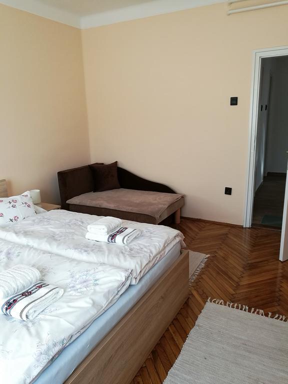Fagyoengy Apartment Sárvár Екстериор снимка